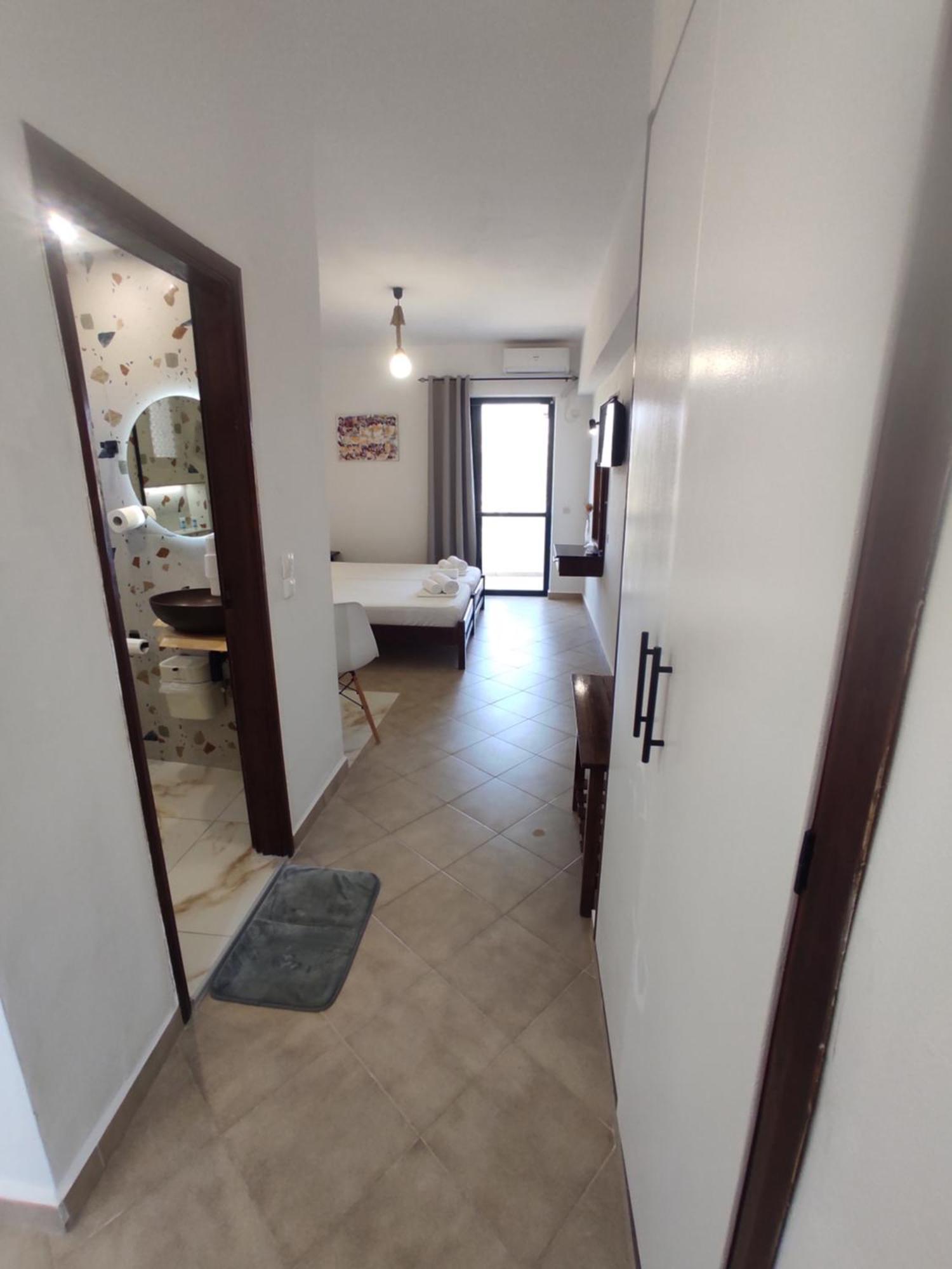 Creta Star Apartments Agia Galini Екстериор снимка